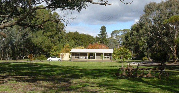 Camawald Cottage Coonawarra Accommodation