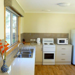 Coonawarra Accommodation Kitchen